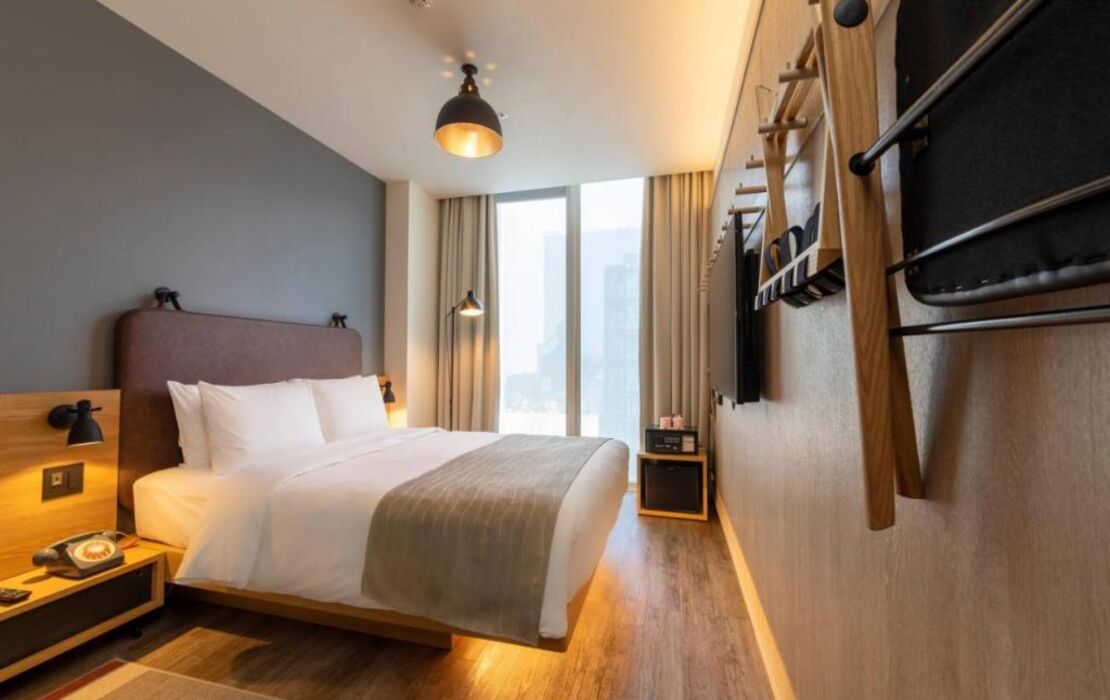 MOXY Osaka Honmachi by Marriott