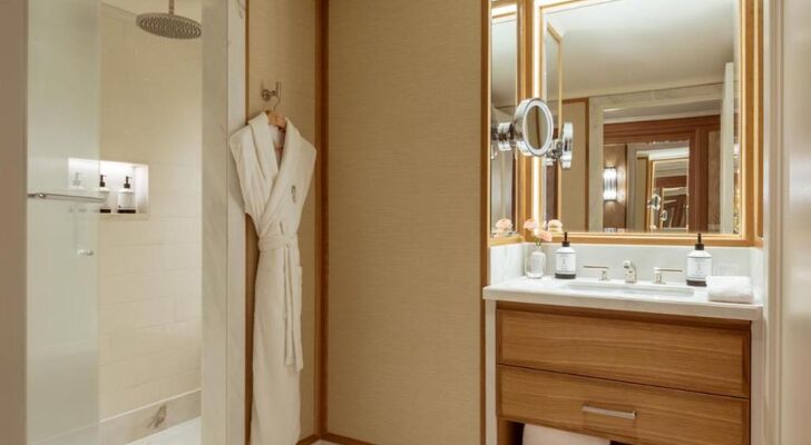 The Surrey, A Corinthia Hotel