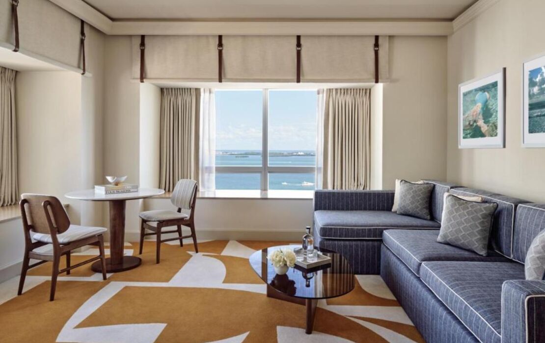 Four Seasons Hotel Miami