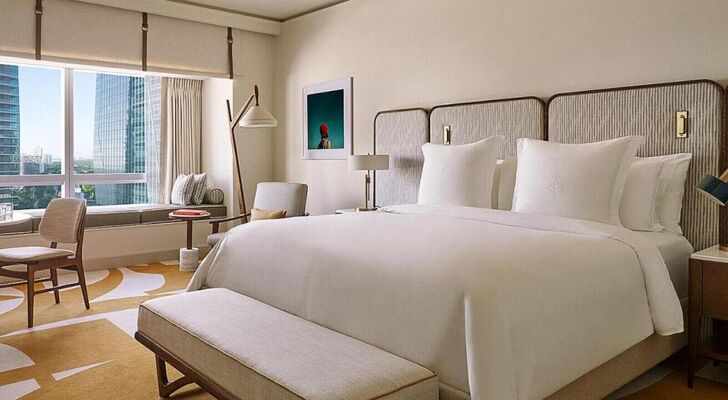 Four Seasons Hotel Miami