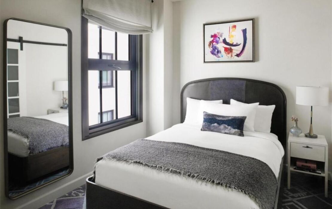 Hotel Figueroa, Unbound Collection by Hyatt