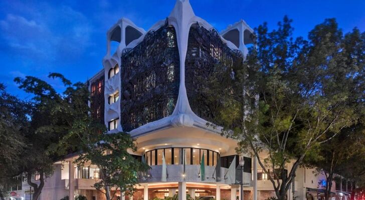 Mayfair House Hotel & Garden