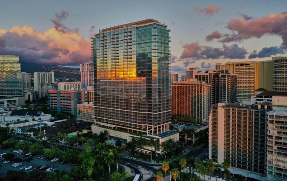 Ka Laʻi Waikiki Beach, LXR Hotels & Resorts