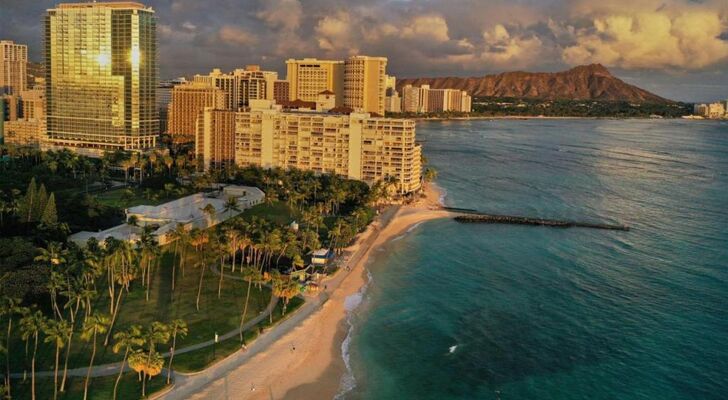 Ka Laʻi Waikiki Beach, LXR Hotels & Resorts