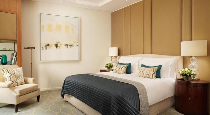 Corinthia London