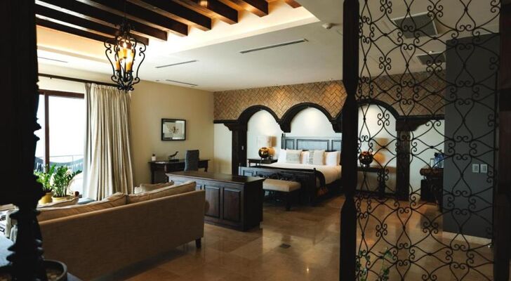 Orchid House Baja