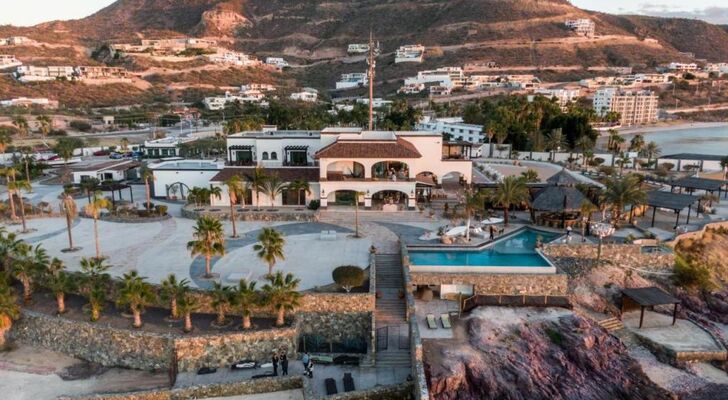 Orchid House Baja