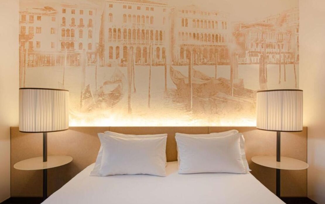 Hyatt Centric Murano Venice