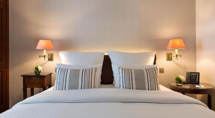 Warwick Grand-Place Brussels