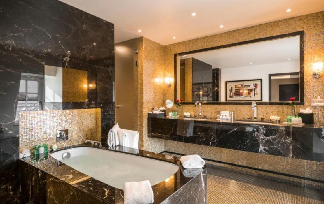 Warwick Grand-Place Brussels