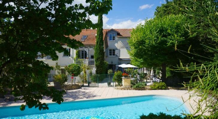 Logis Hotel Le Blason de Provence