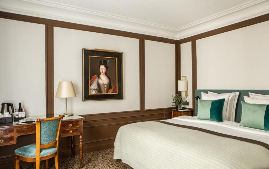 Hôtel des Saints Pères - Esprit de France