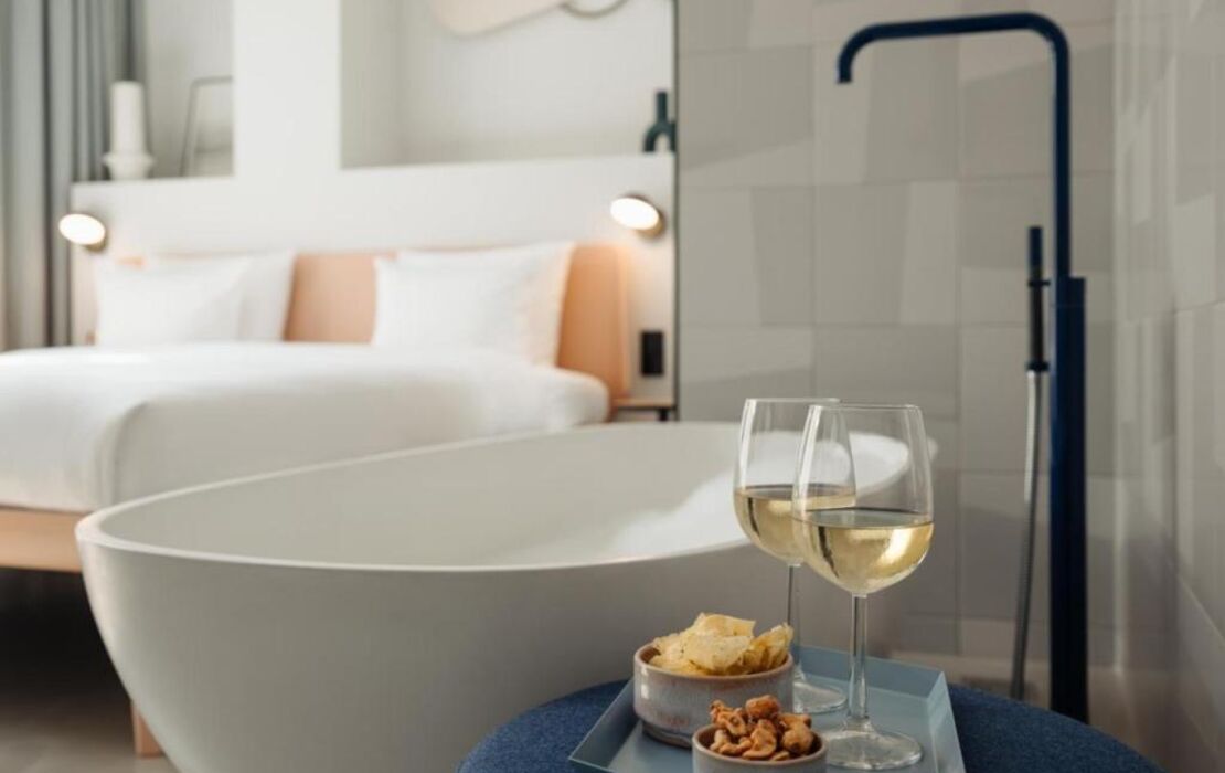 Conscious Hotel Museum Square