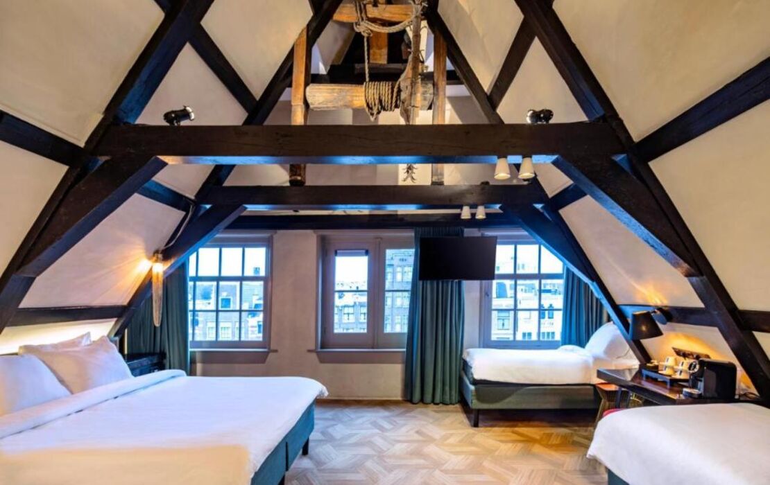 Mister Highland Hotel