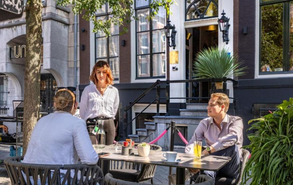 Mister Highland Hotel