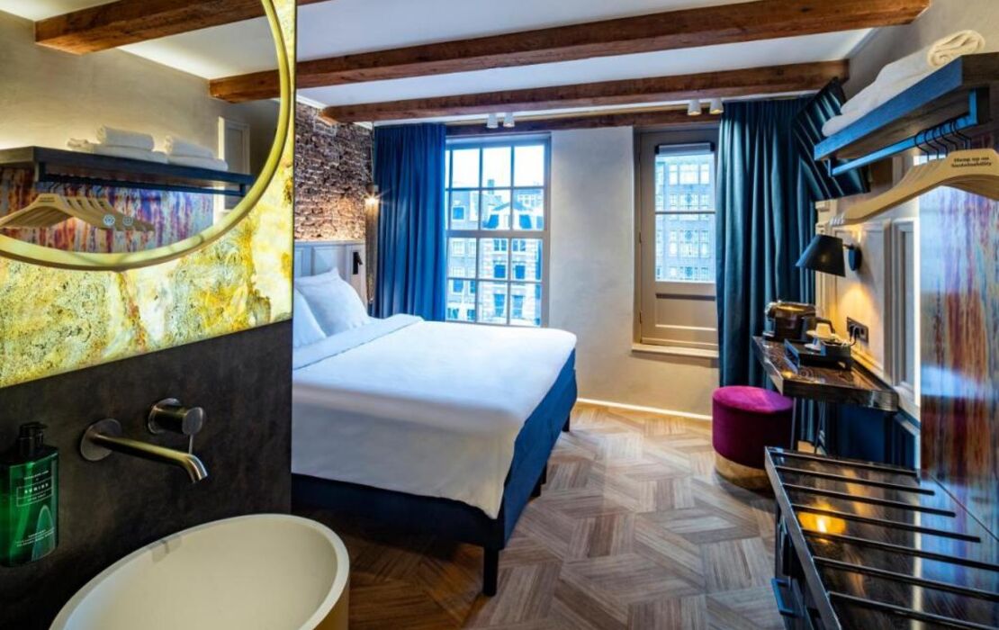 Mister Highland Hotel