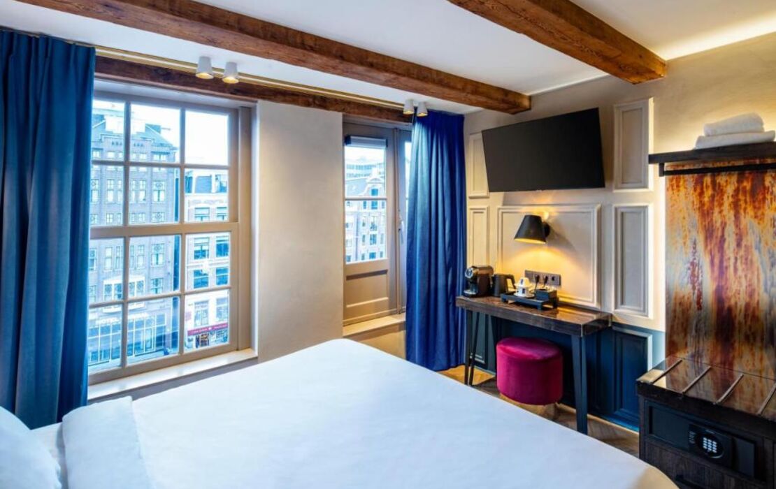 Mister Highland Hotel