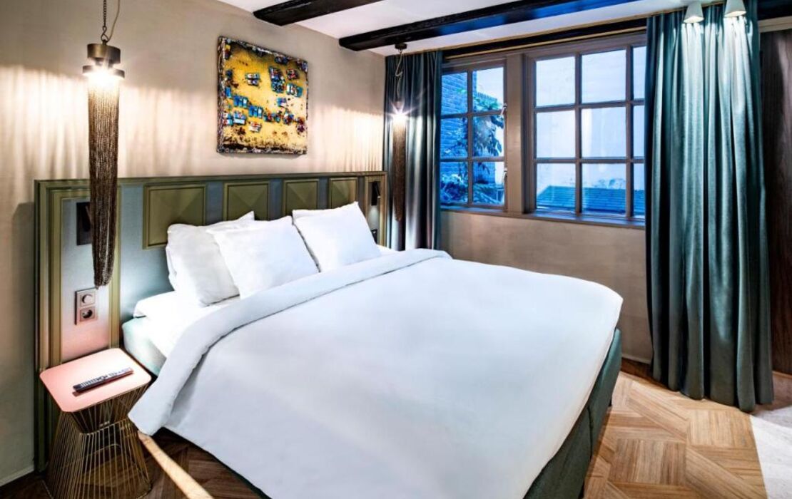 Mister Highland Hotel