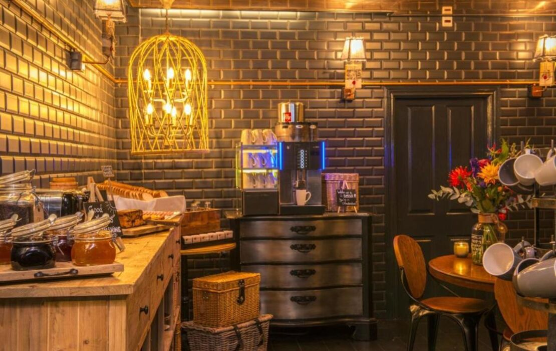 Max Brown Hotel Canal District, part of Sircle Collection