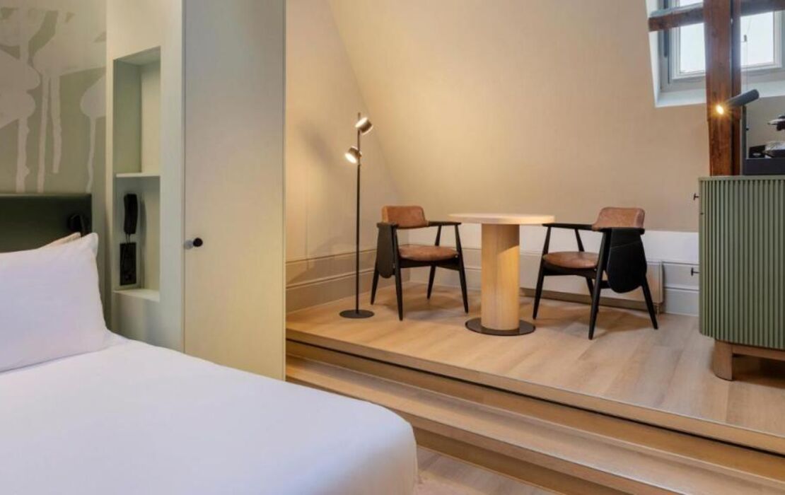 The College Hotel Amsterdam, Autograph Collection