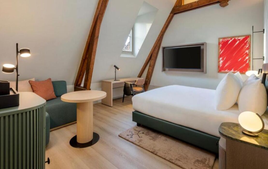 The College Hotel Amsterdam, Autograph Collection