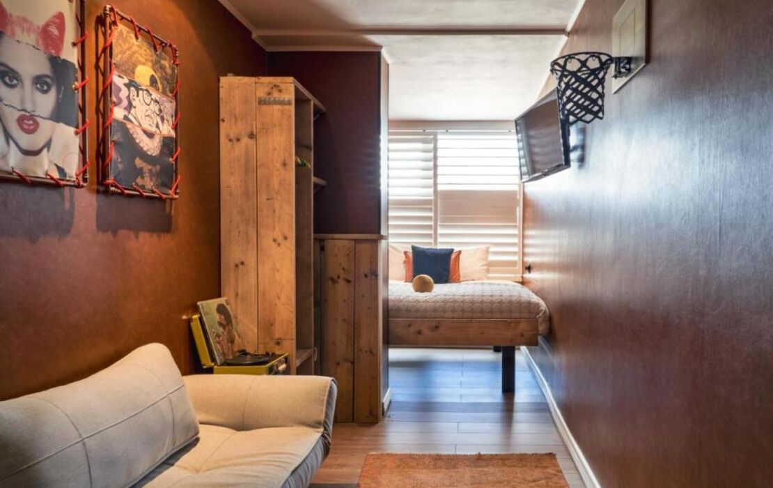 Max Brown Hotel Museum Square, part of Sircle Collection