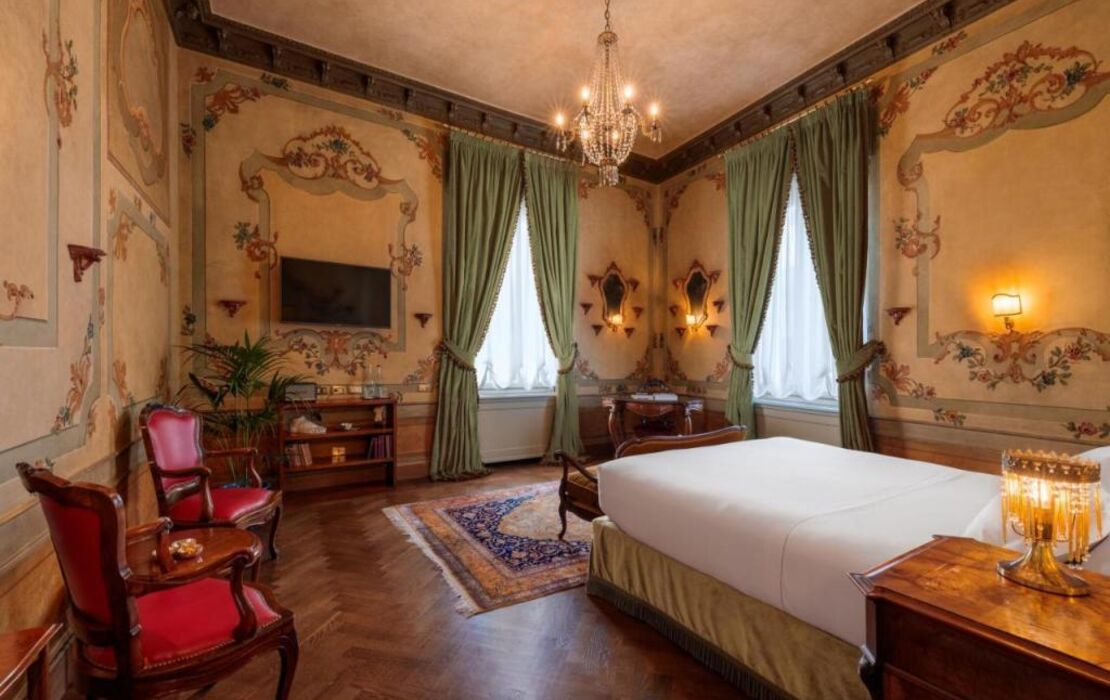 Hotel Locarno