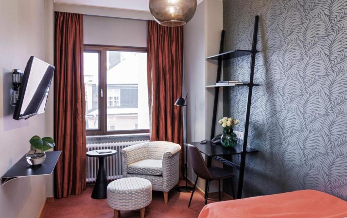 Home Hotel Wellington