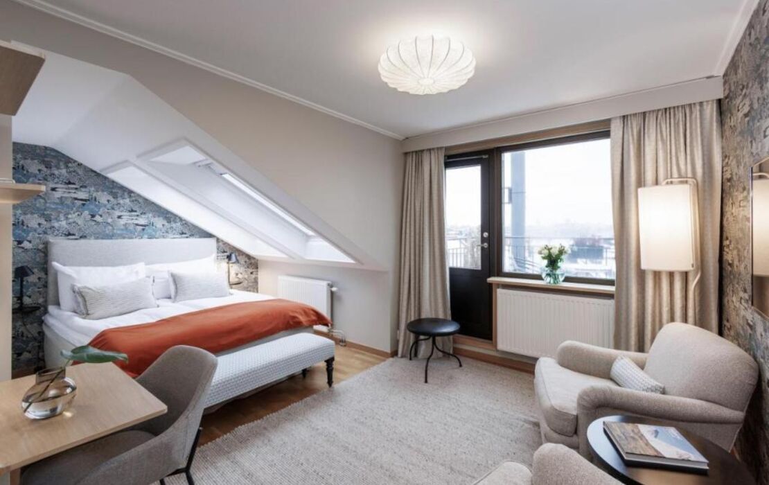 Home Hotel Wellington