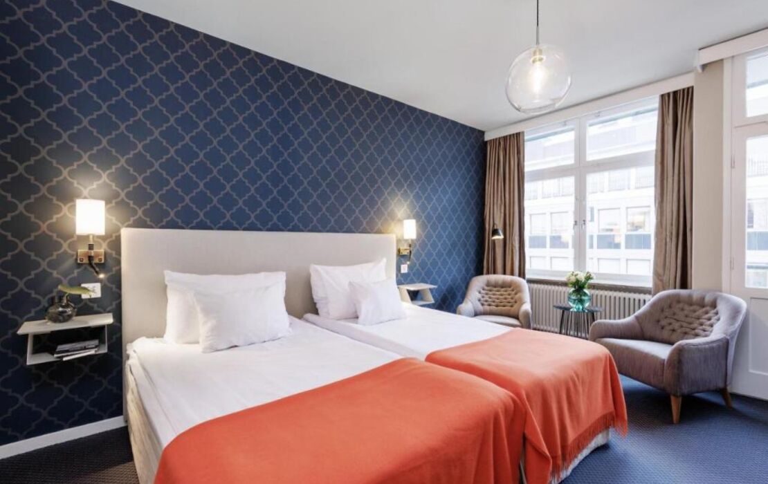 Home Hotel Wellington