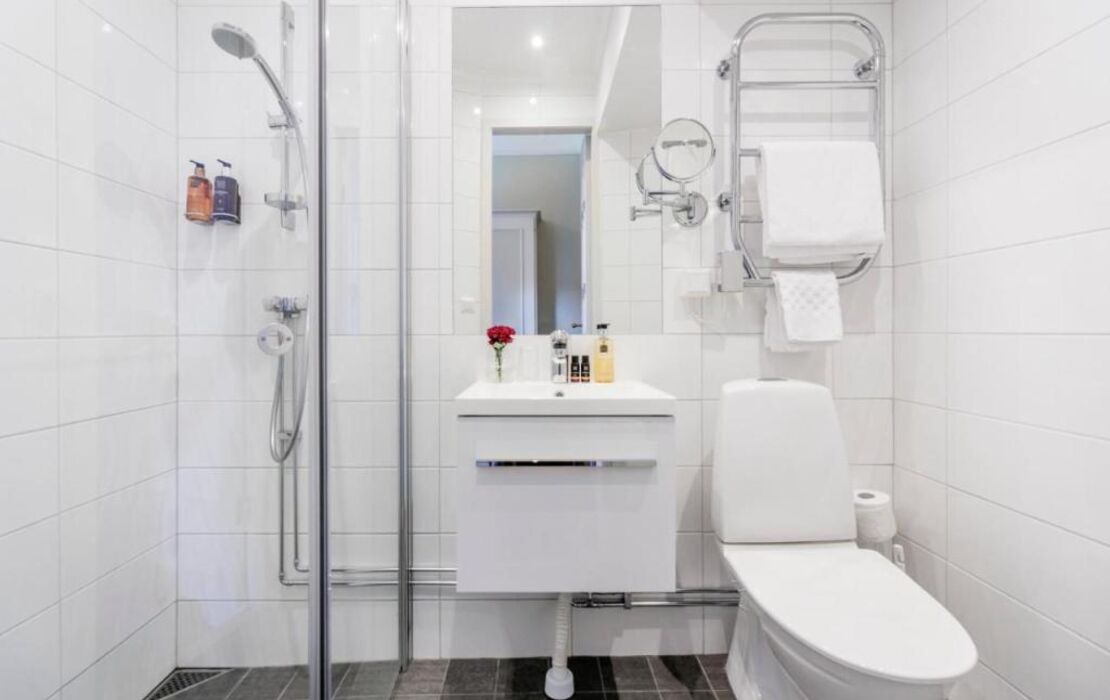 Home Hotel Wellington