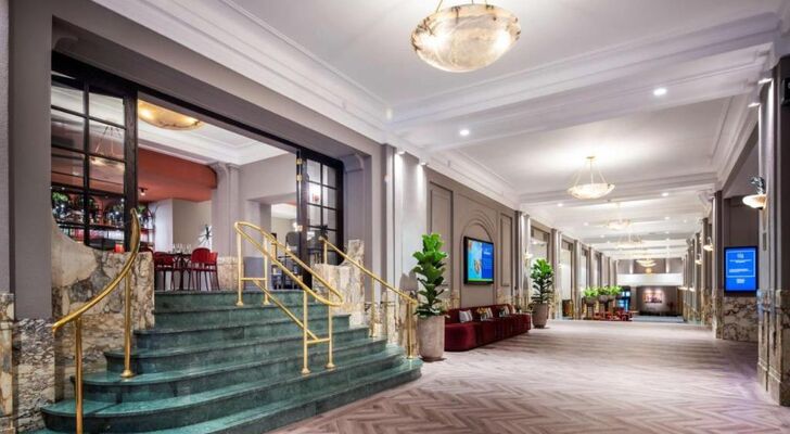 DoubleTree By Hilton Brussels City