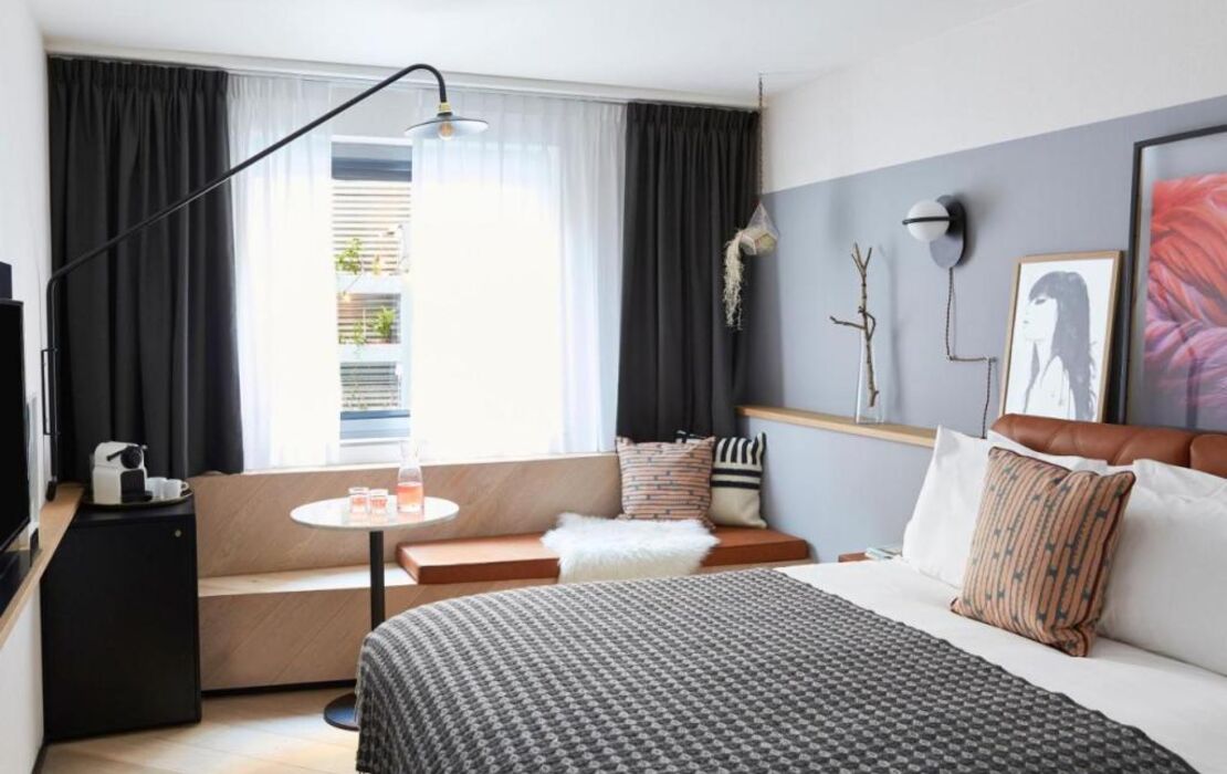 Hotel Indigo Antwerp City Centre by IHG