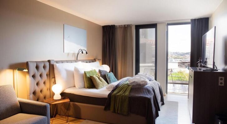 Clarion Hotel The Hub