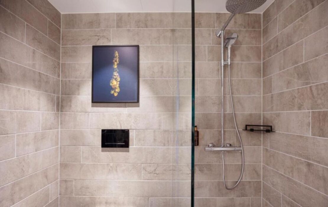 Clarion Hotel The Hub