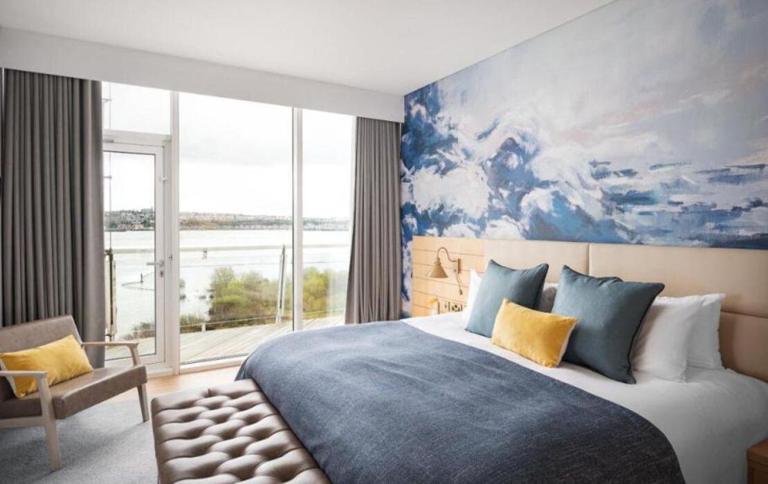 voco St. David's Cardiff by IHG
