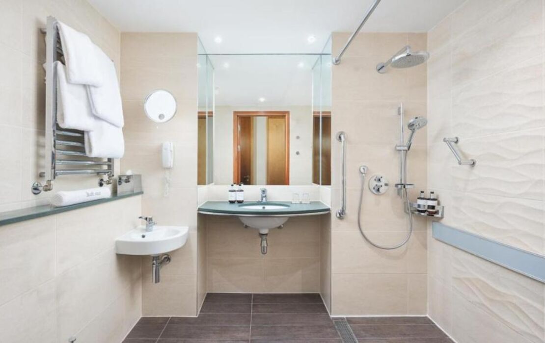 voco St. David's Cardiff by IHG