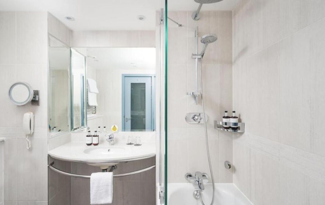 voco St. David's Cardiff by IHG