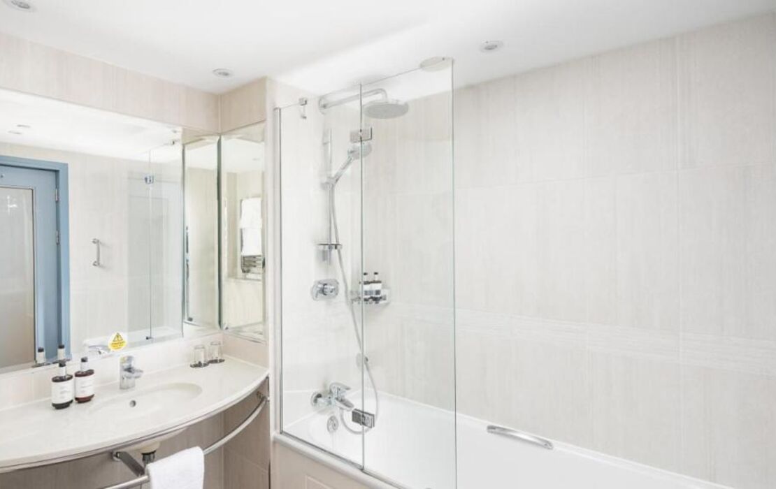 voco St. David's Cardiff by IHG