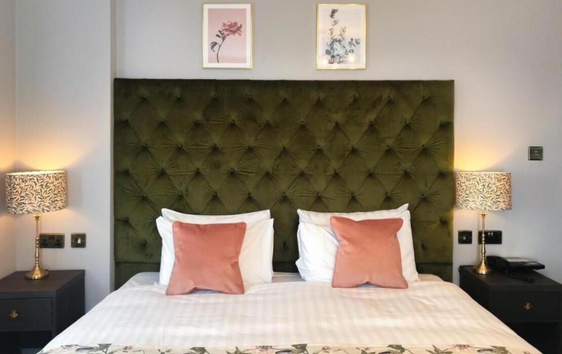 Hotel Collingwood BW Signature Collection