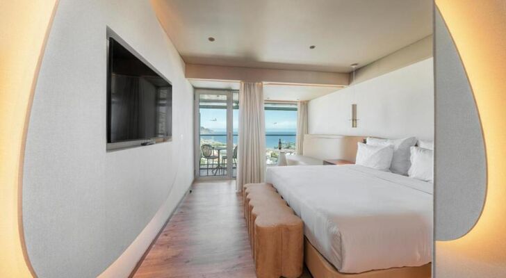 The Views Baia - Adults Only