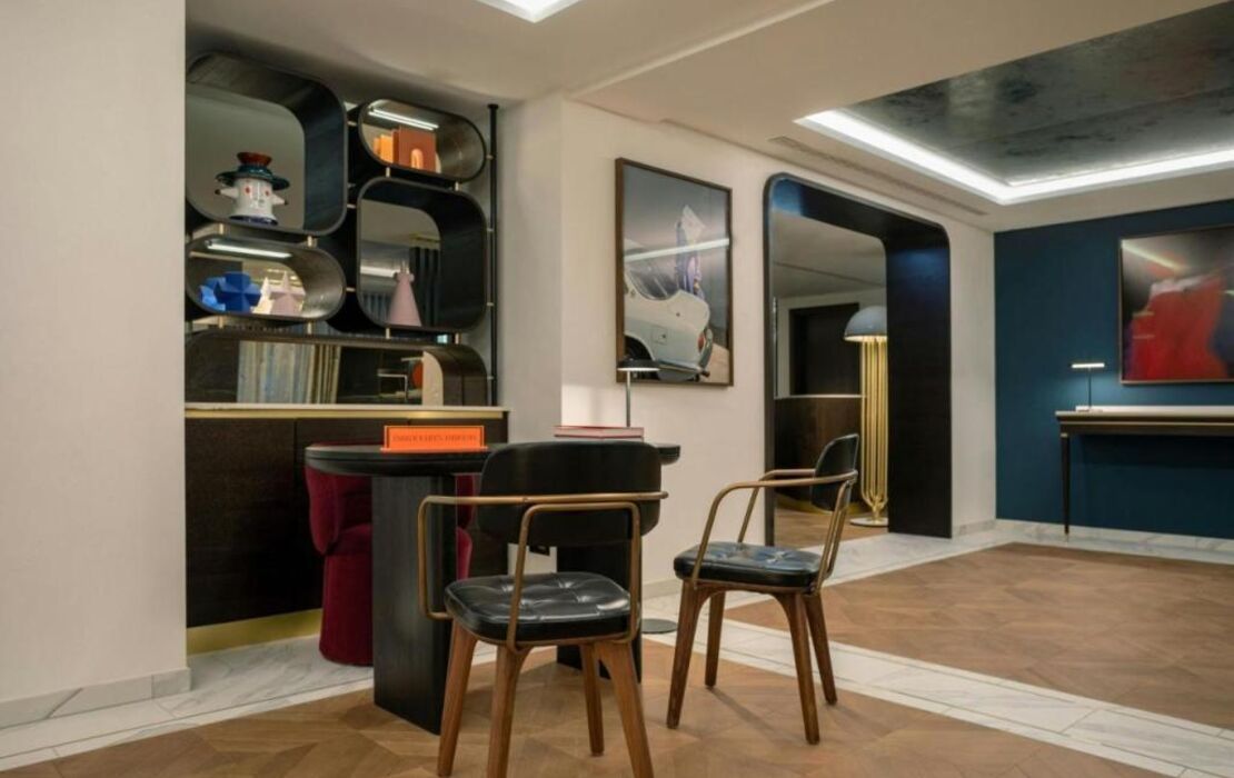 Neues Schloss Privat Hotel Zurich, Autograph Collection