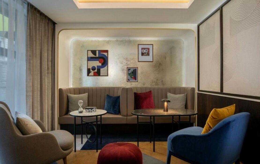 Neues Schloss Privat Hotel Zurich, Autograph Collection