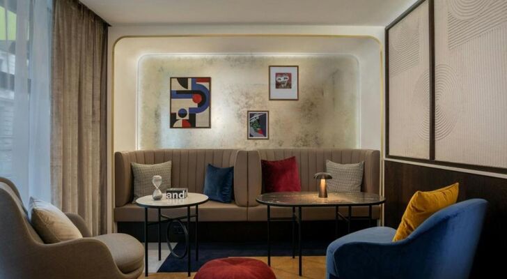 Neues Schloss Privat Hotel Zurich, Autograph Collection
