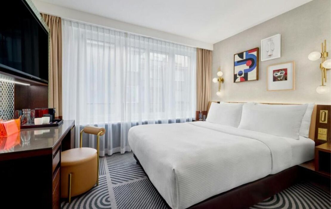 Neues Schloss Privat Hotel Zurich, Autograph Collection