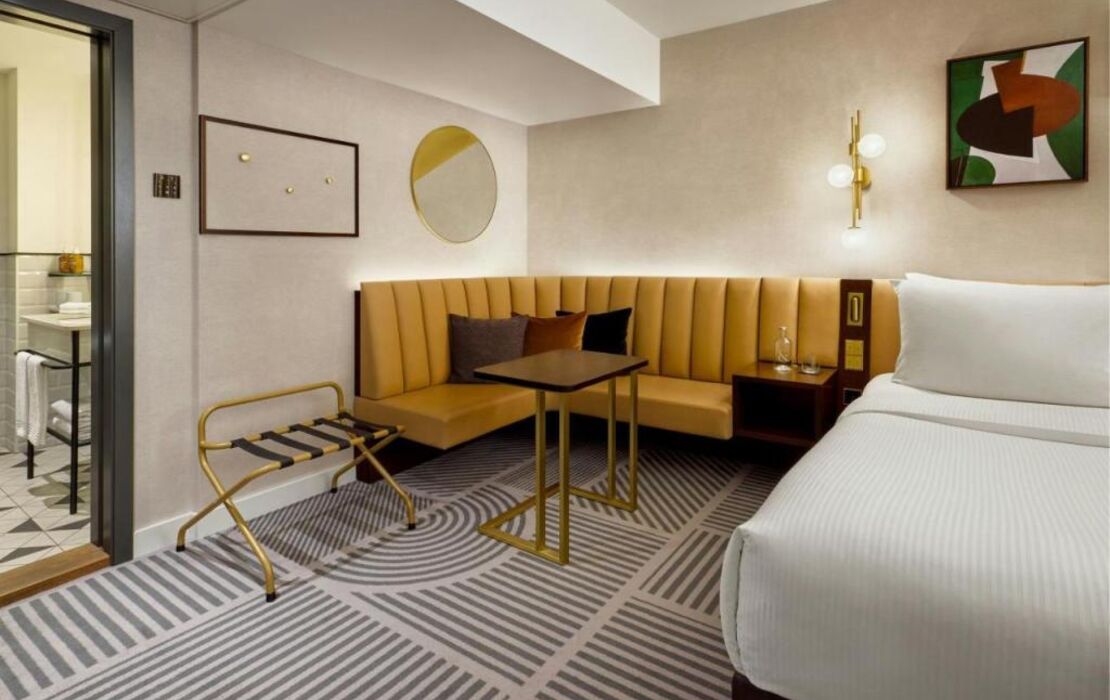 Neues Schloss Privat Hotel Zurich, Autograph Collection