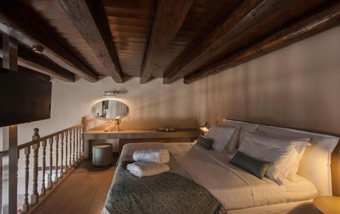 Serenissima Boutique Hotel