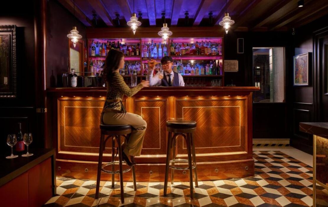 UNAHOTELS Ala Venezia-Adults 16