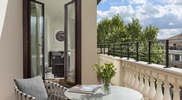 InterContinental Rome Ambasciatori Palace by IHG