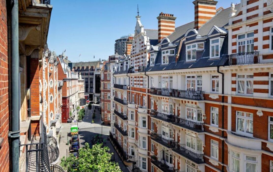 The Capital Hotel, Apartments & Townhouse - Small Luxury Hotels of The World